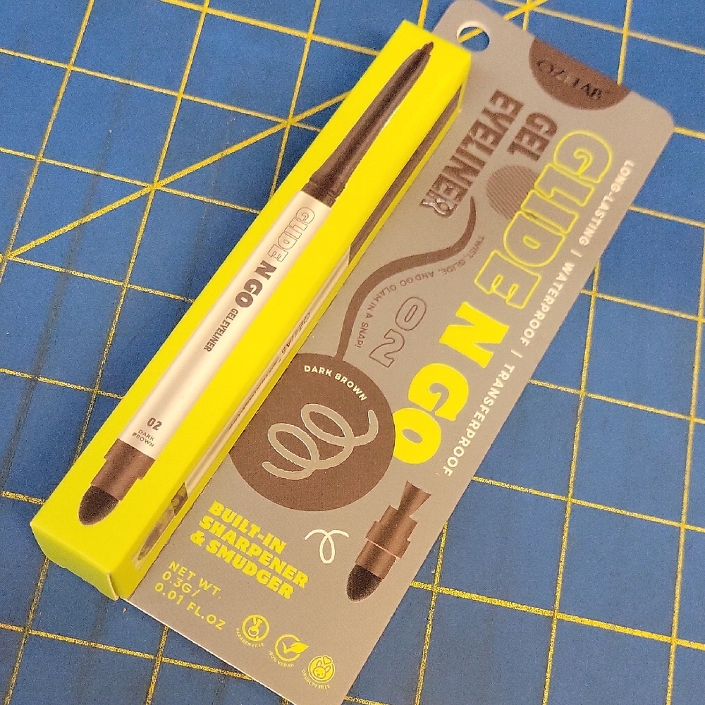 Oz Lab 02 Dark Brown Gel Eyeliner New In Box Sharperner & Smudger 0.3g